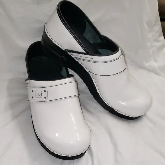 Koi Women's White and Black Clogs - Picture 12 of 12